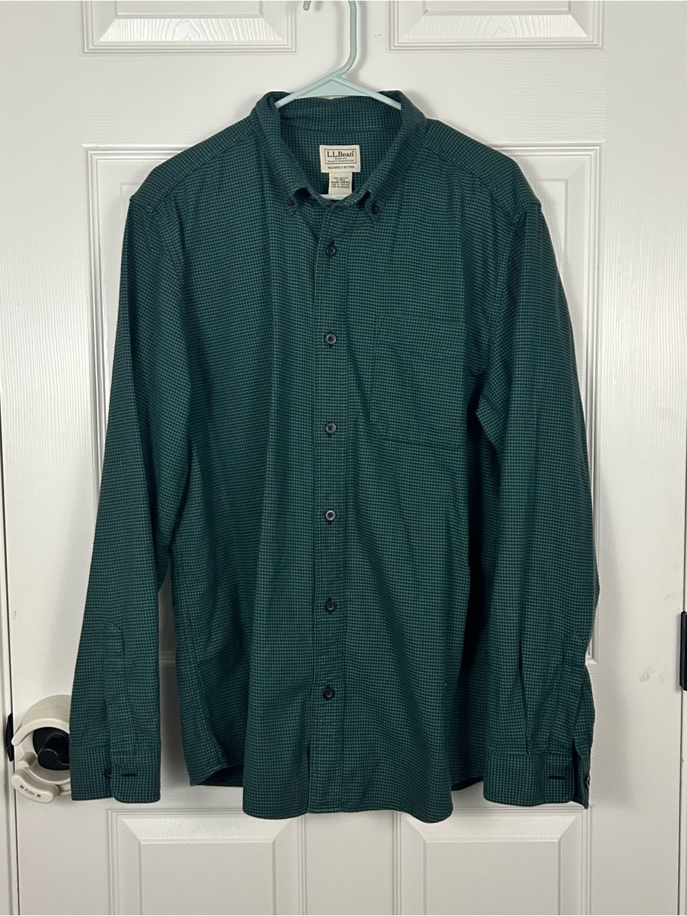 L.L.Bean 100% Cotton Slightly Fitted Button Down Flannel Men’s Large